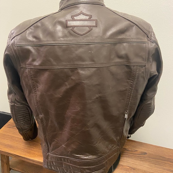 Harley-Davidson genuine Men's Dark Brown Leather Jacket - Picture 3 of 10